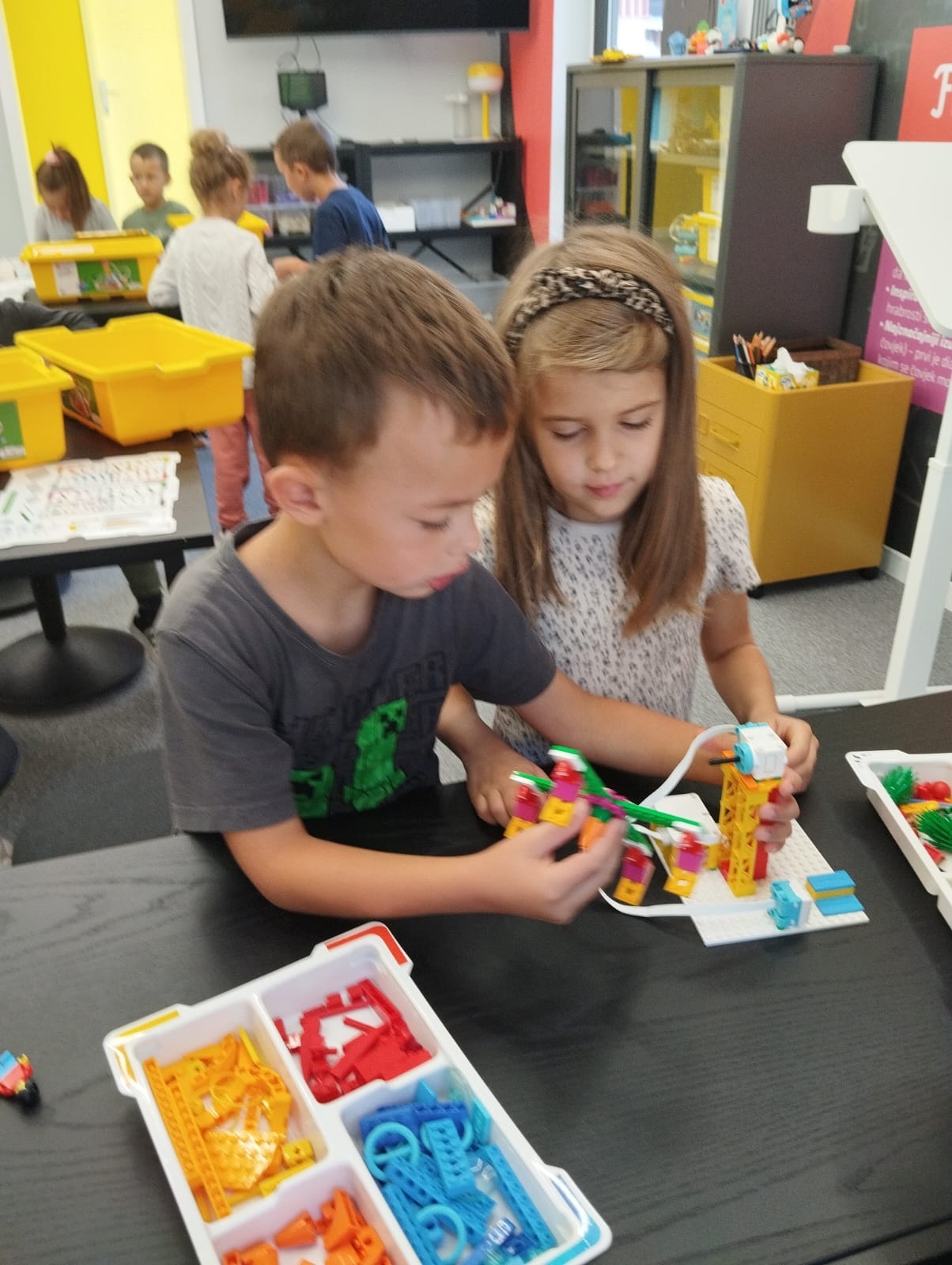 POSJET EDUQAONICI – KADA IGRA POSTAJE UČENJE - slika broj: 10